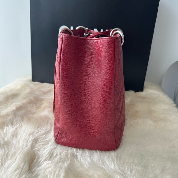 CHANEL Red Caviar GST Tote with Silver Hardware - Picture 6 of 16